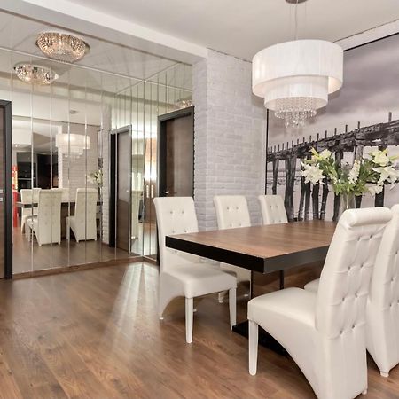 Nightingale Luxury Apartment Boedapest Buitenkant foto