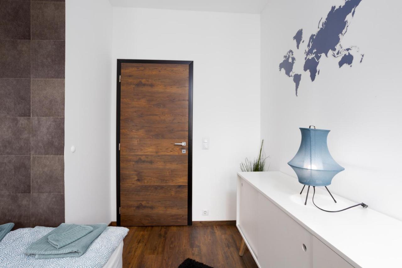 Nightingale Luxury Apartment Boedapest Buitenkant foto
